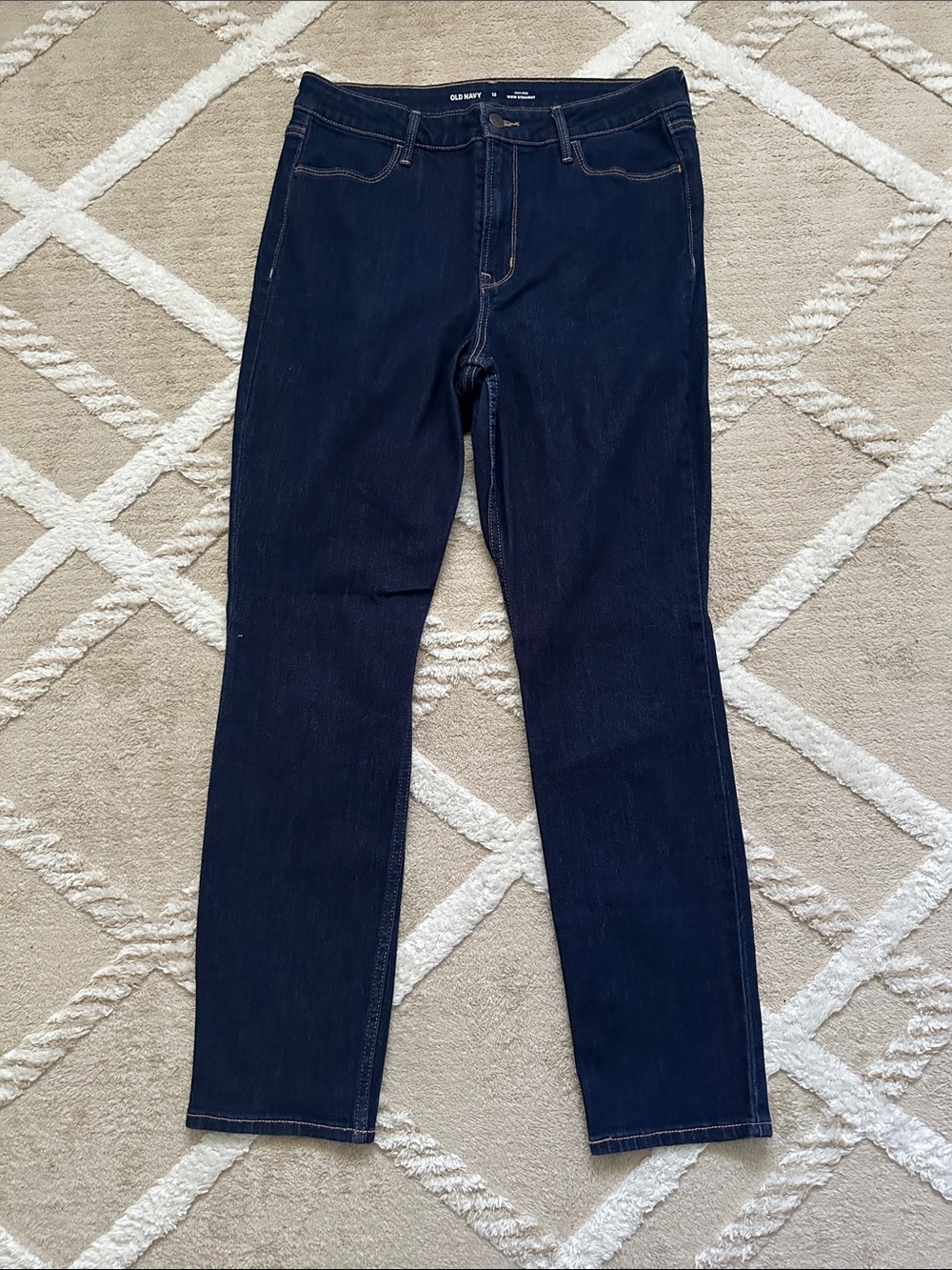 Old Navy Dark Straight-Leg Women's Jeans